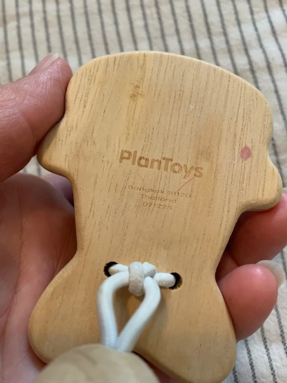 PlanToys Fish/Whale Blue Castanet